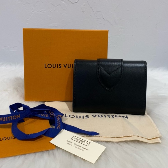 SOLD‼️Louis Vuitton Black/Pink Pont 9 Wallet - Picture 3 of 17